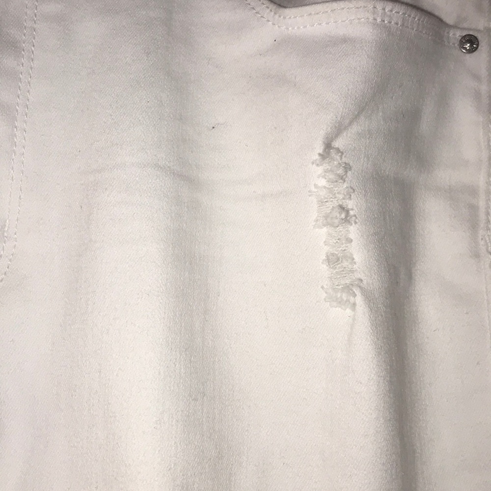 White Ripped Jeans - Picture 7 of 9